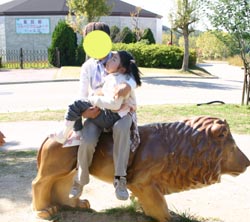ライオンにも乗っちゃった^^;